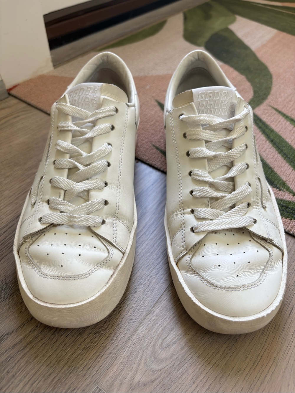 Golden Goose Women’s White Leather Low-Top Sneakers